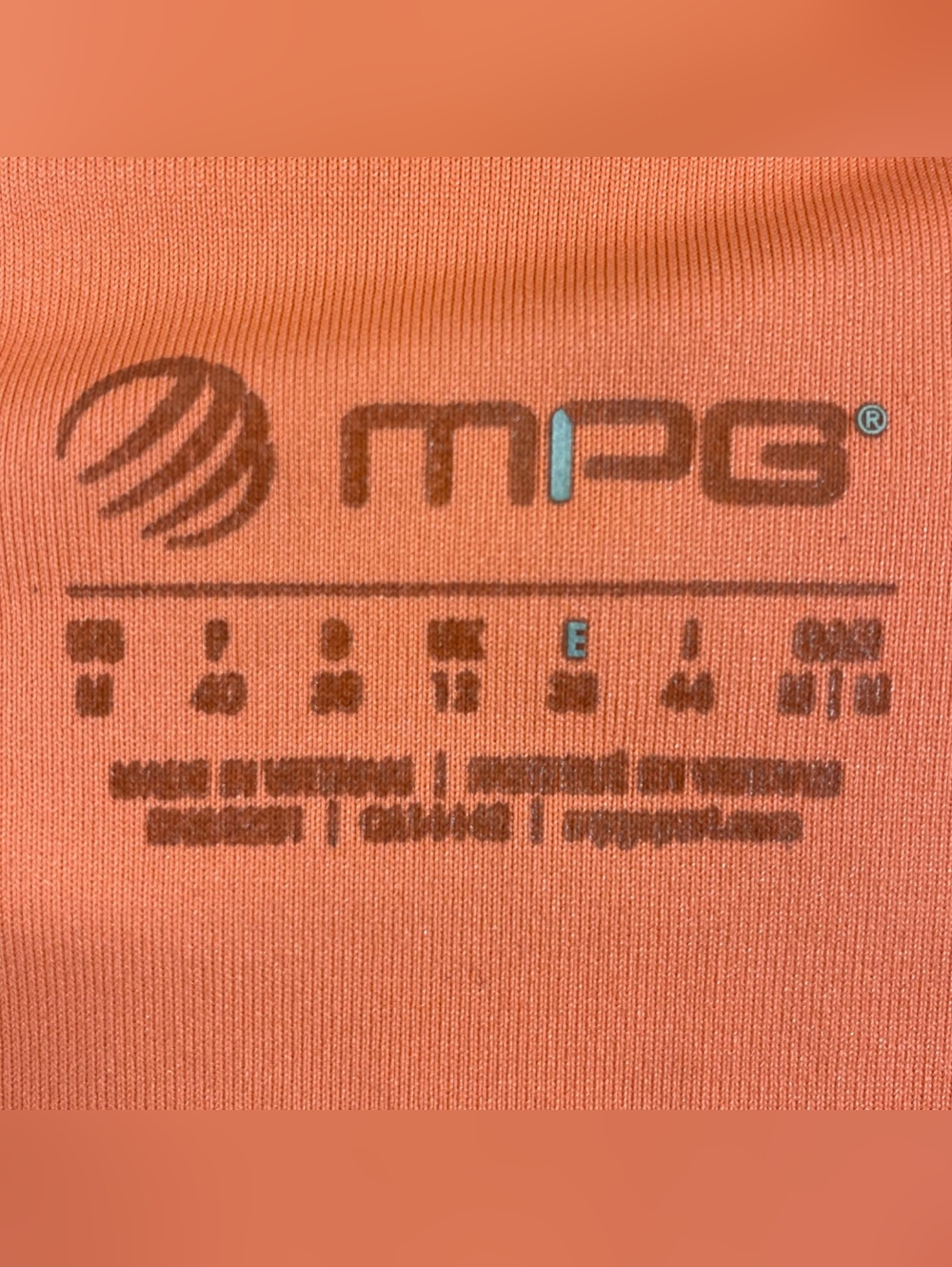 MPG Women's Running Shorts Size M Splatter Print Athletic Workout Orange Liner - Picture 5 of 8